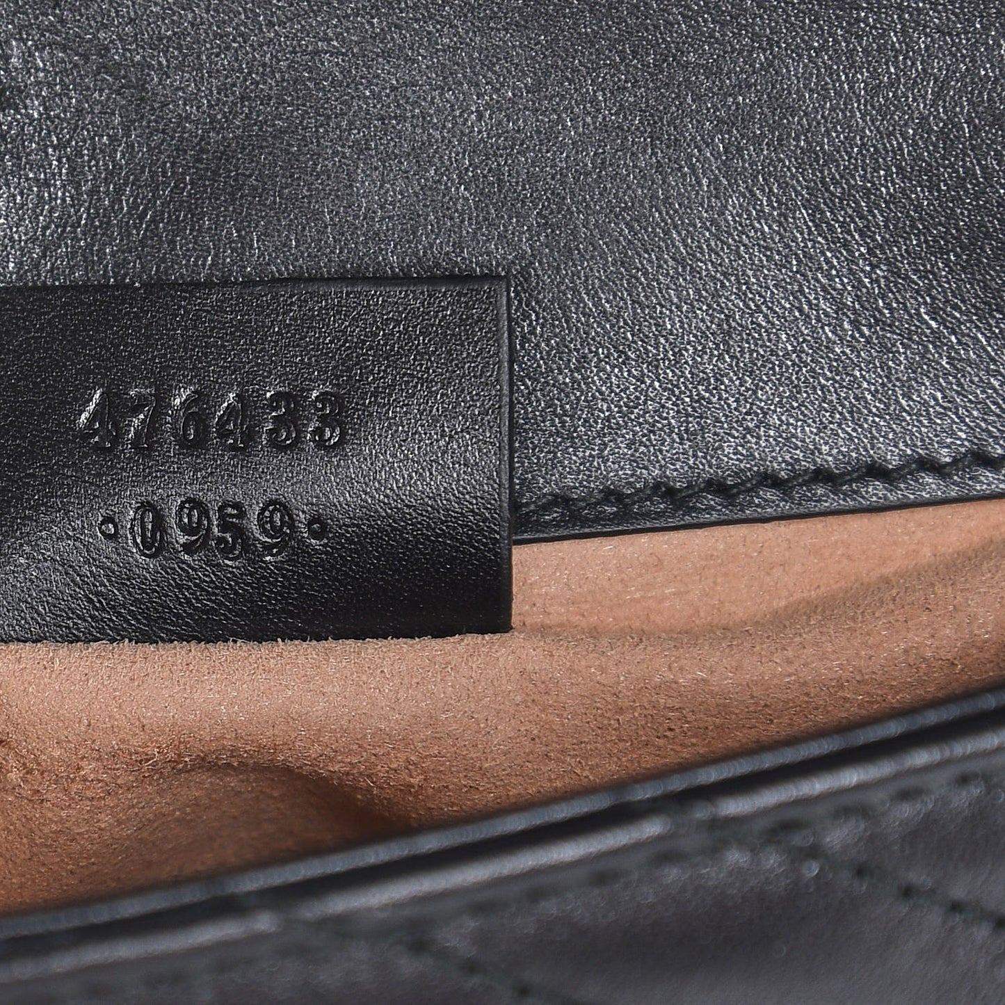 Calfskin Matelasse Super Mini GG Marmont Shoulder Bag Black