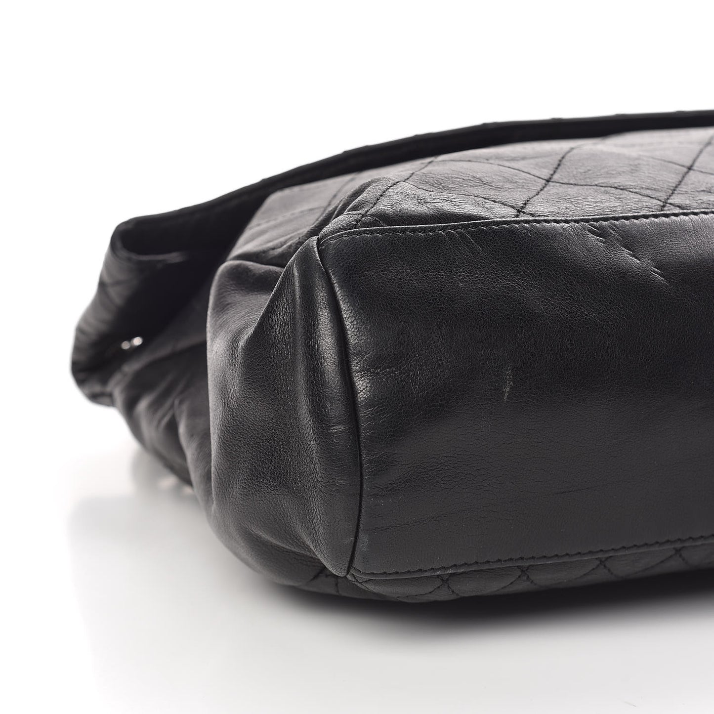 Lambskin Quilted New Lock Flap Black