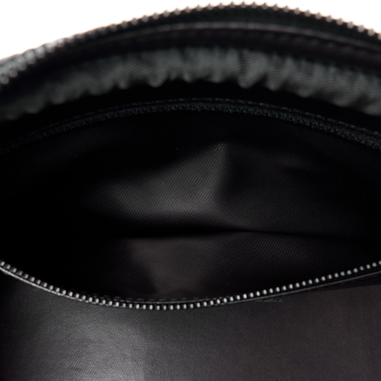 Nylon Dopp Kit Snow Pouch Black