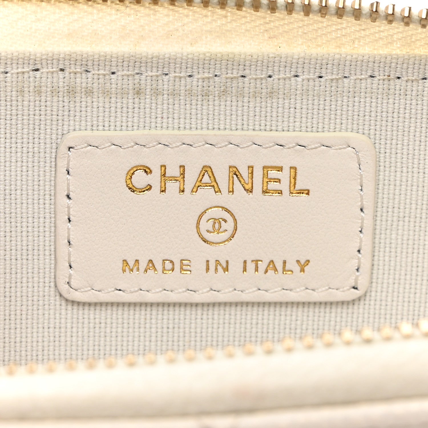 Chanel Caviar Quilted Zipped Key Holder Case White 6 of 8