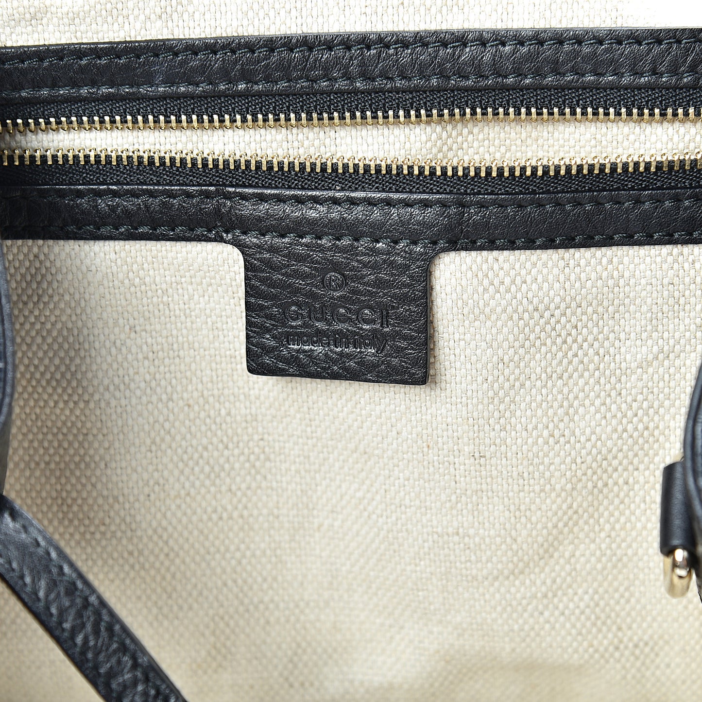 Pebbled Calfskin Large Soho Shoulder Bag Black