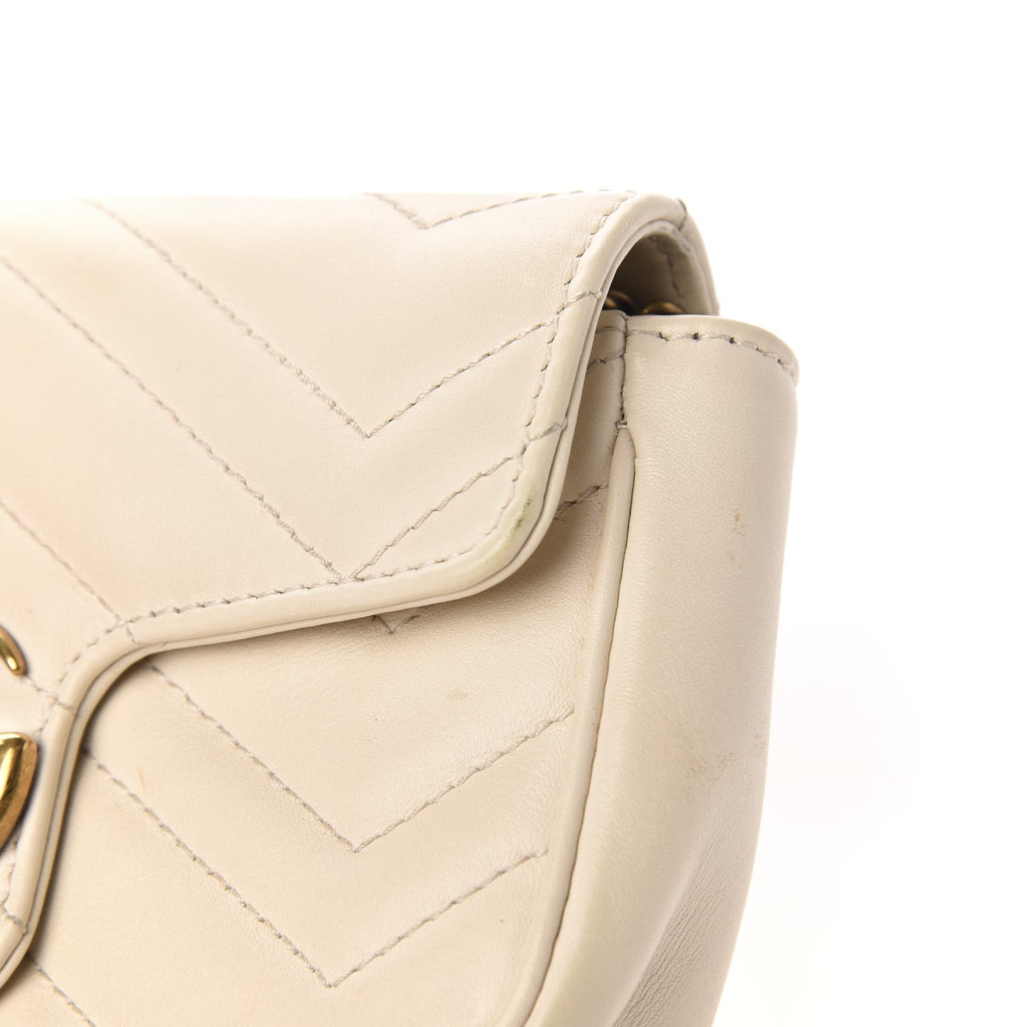 Calfskin Matelasse Super Mini GG Marmont Shoulder Bag White