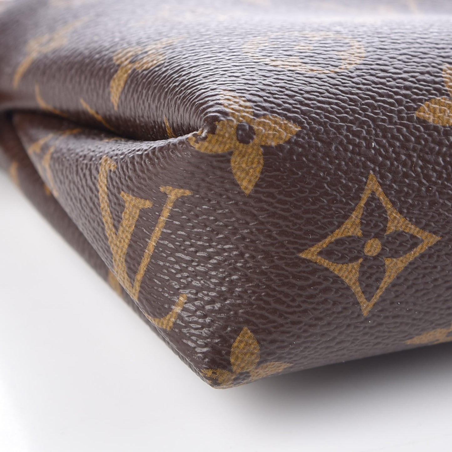 Monogram Pallas Clutch Rose Poudre