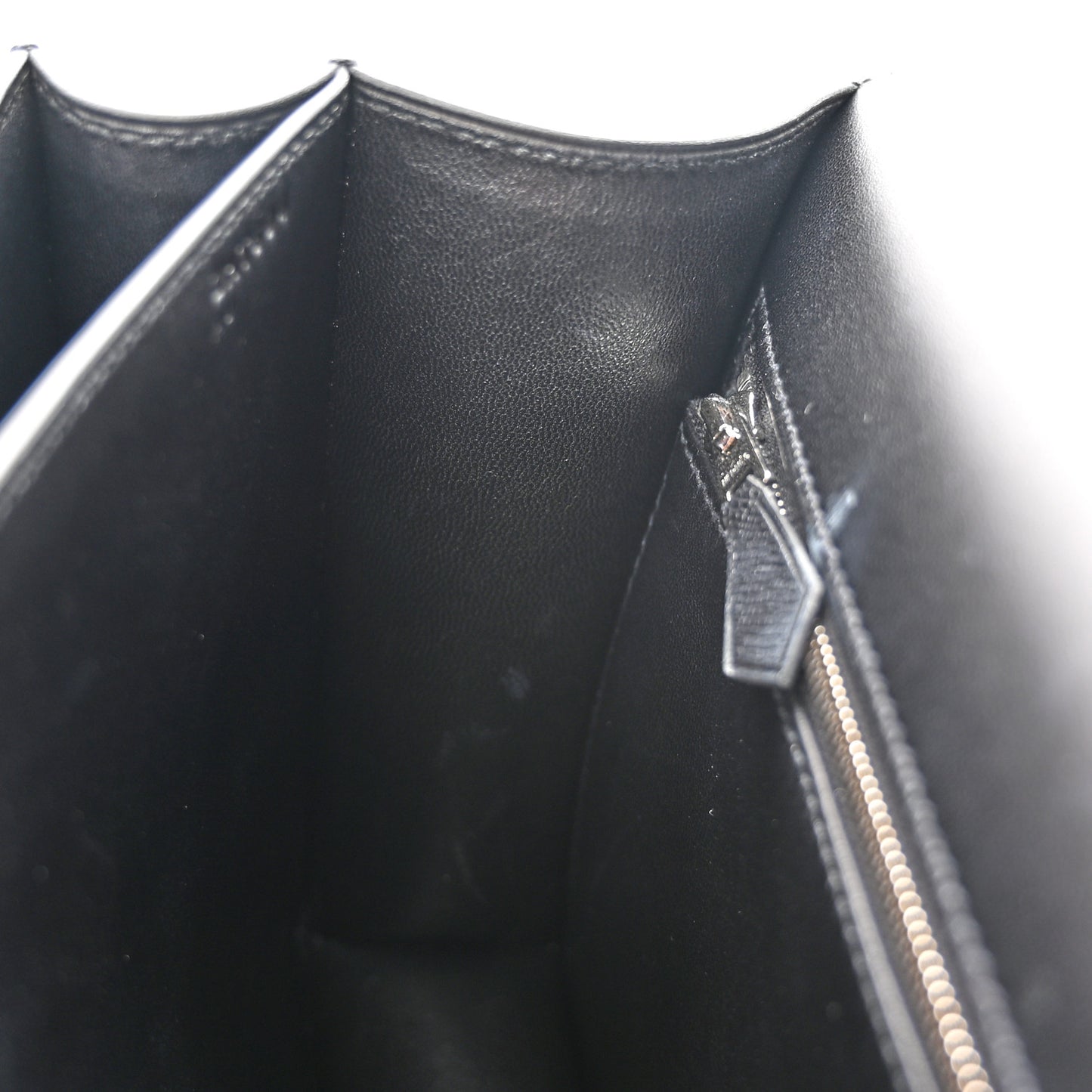 Madame Calfskin Lizard Constance 24 Black Ombre