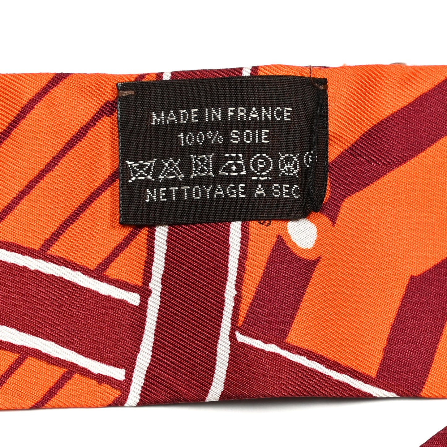 Silk Jeu de Soie Uniforme Twilly