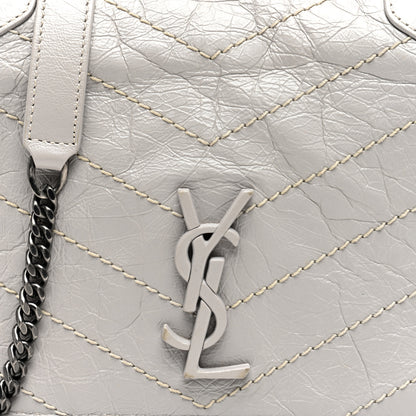 Saint Laurent Crinkled Calfskin Matelasse Monogram Niki Chain Wallet Light Grey 7 of 9