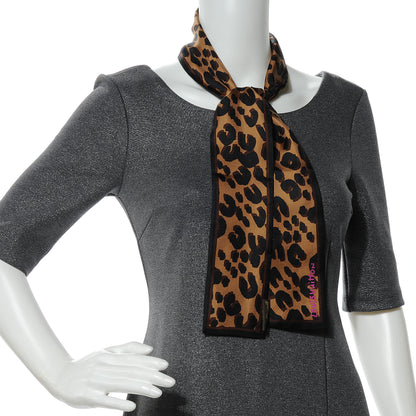 Louis Vuitton Silk Leopard Bandeau Scarf Marron 6 of 6