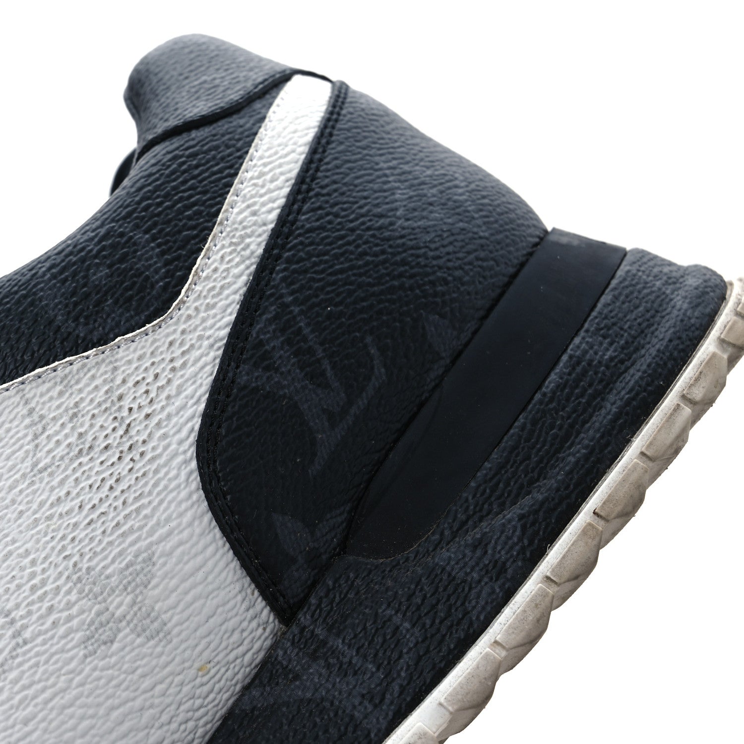 Louis Vuitton Monogram Mix Mens Run Away Sneakers 9 1694143 – FASHIONPHILE