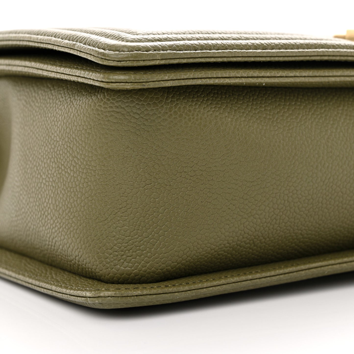 Caviar Quilted New Medium Boy Flap Khaki