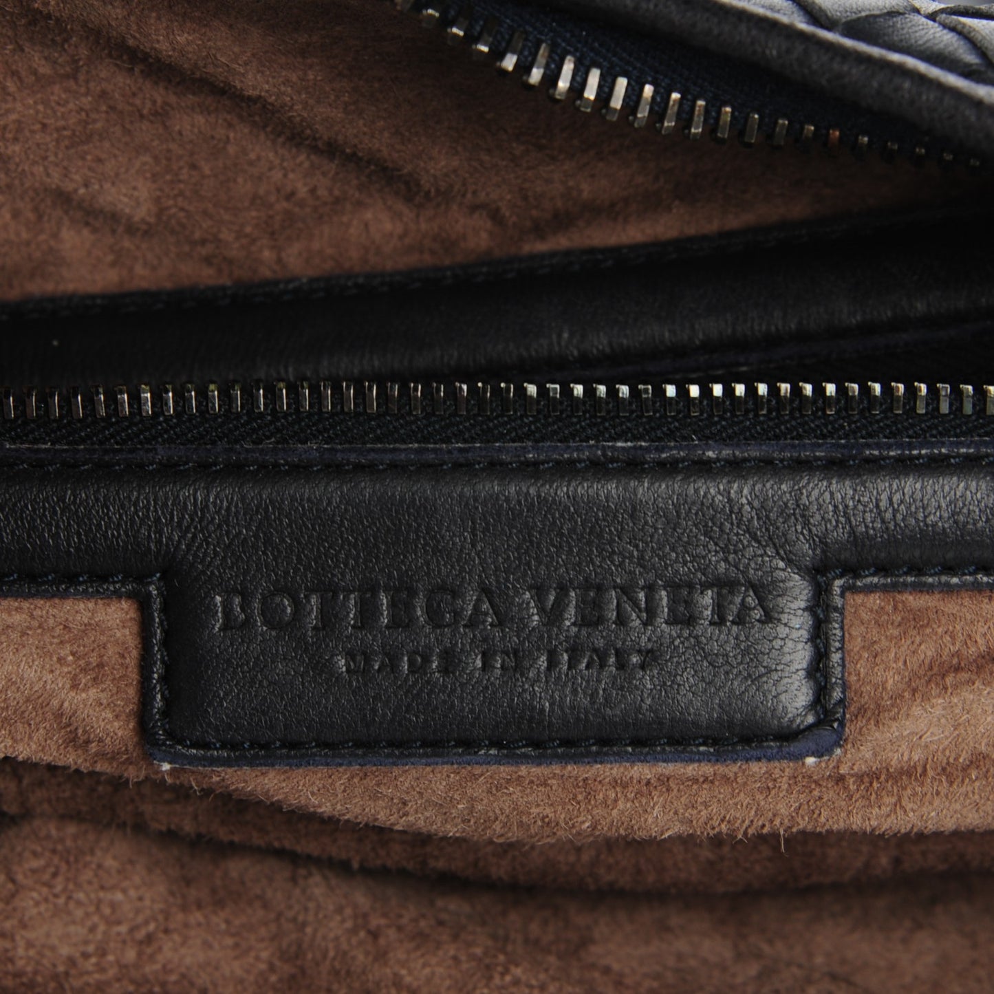 Nappa Intrecciato Medium Veneta Hobo Tourmaline