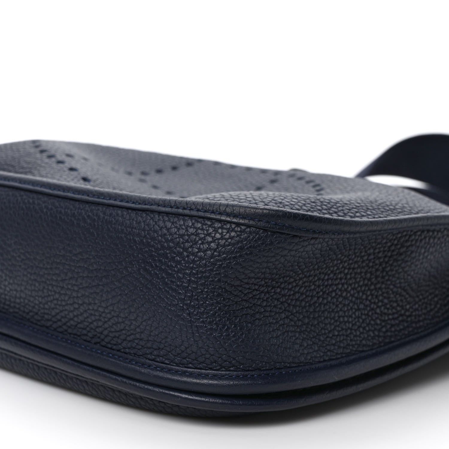 Hermes Taurillon Clemence Evelyne III PM Bleu Nuit 8 of 8