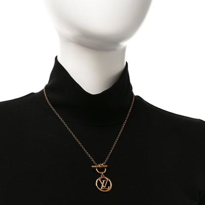 Louis Vuitton Metal Baby Louis Necklace Gold 2 of 6