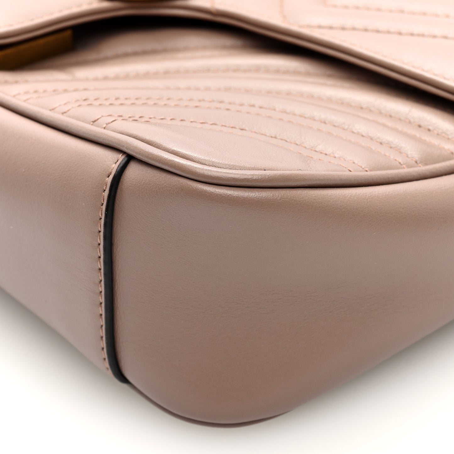 Calfskin Matelasse Small GG Marmont Shoulder Bag Porcelain Rose