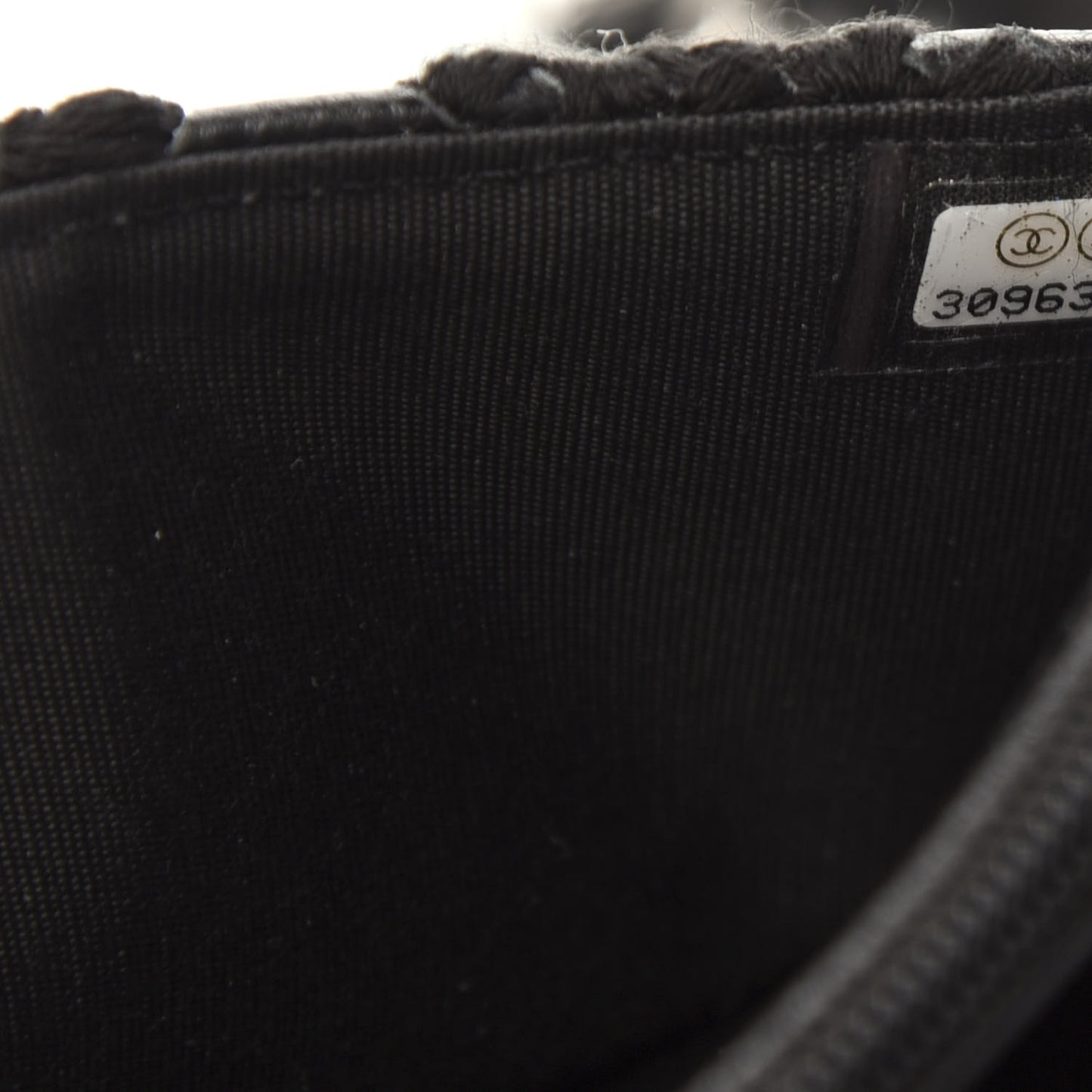 Calfskin Crochet 19 Wallet On Chain WOC Black