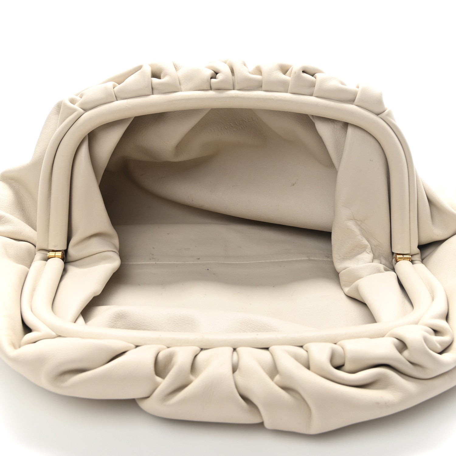 Bottega Veneta Smooth Butter Calf The Pouch Oversized Clutch Plaster 5 of 13