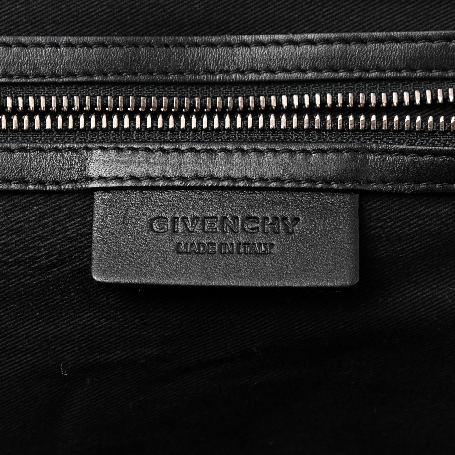 Givenchy Pebbled Lambskin Zip Animation Medium Nightingale Black 6 of 9