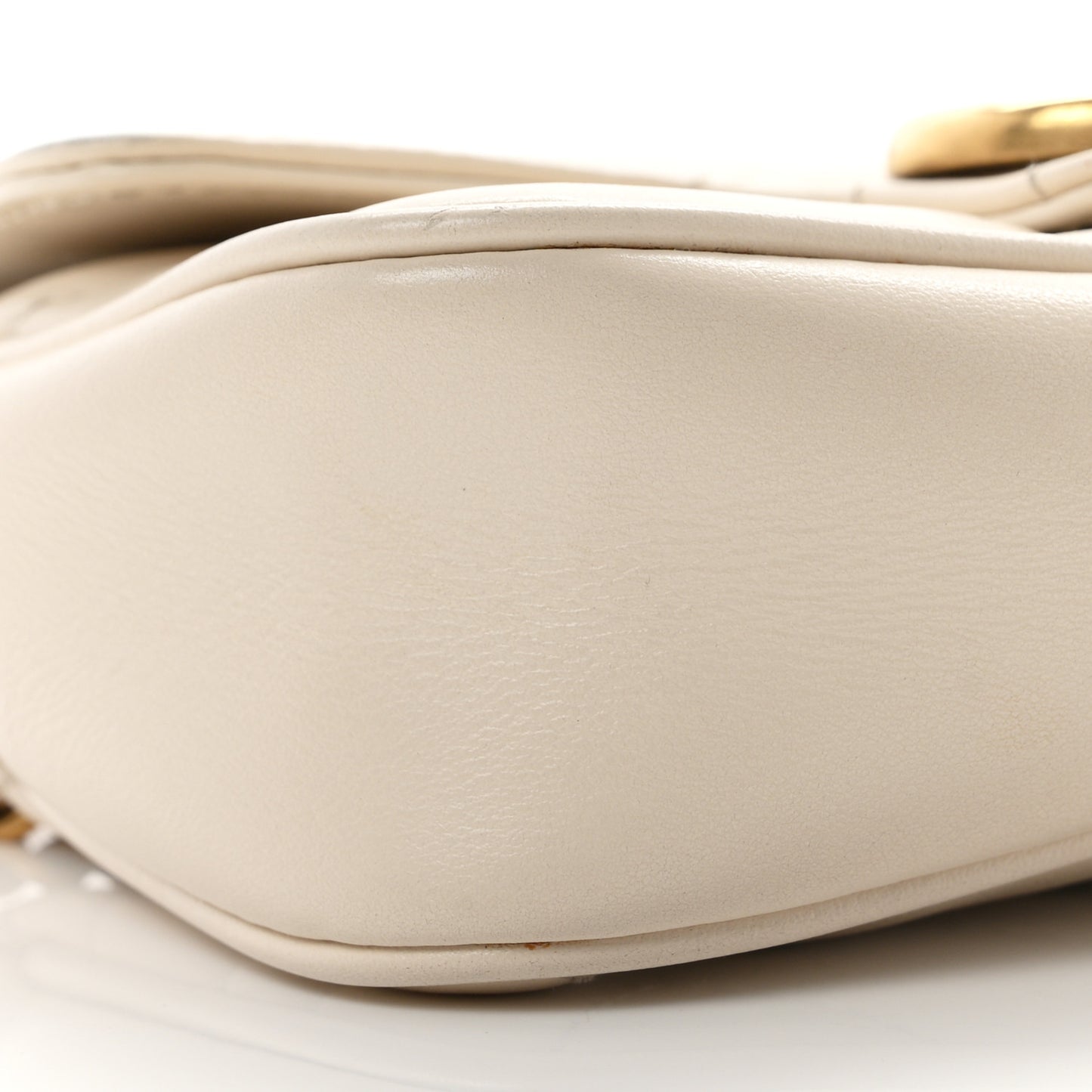 Calfskin Matelasse Super Mini GG Marmont Shoulder Bag White