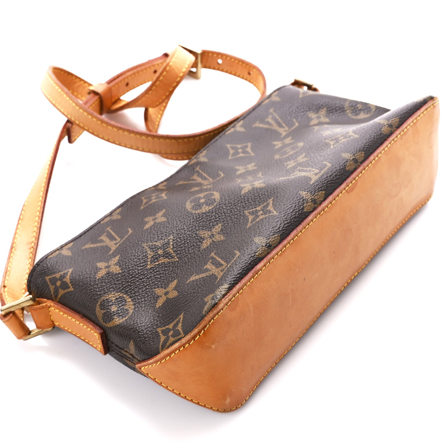 Louis Vuitton Monogram Trotteur 9 of 12