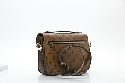 Louis Vuitton Reverse Monogram Pochette Metis 4 of 15