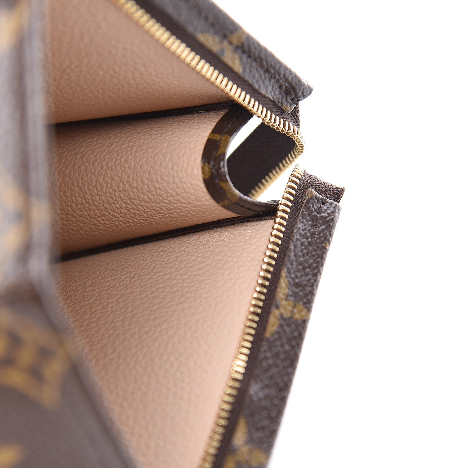 Louis Vuitton Monogram Toiletry Pouch 19 7 of 10