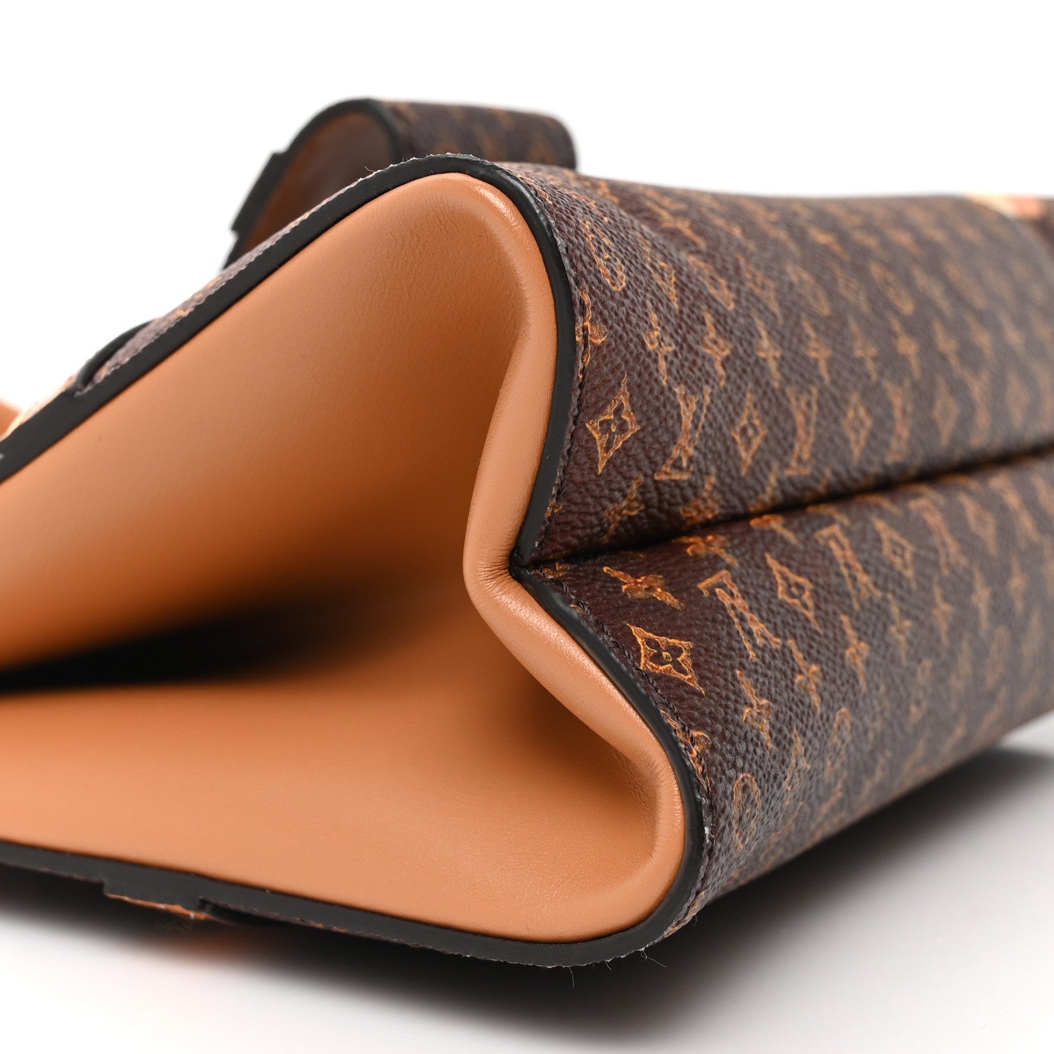 Louis Vuitton Calfskin Transformed Monogram Time Trunk Crown Frame Bag 8 of 9