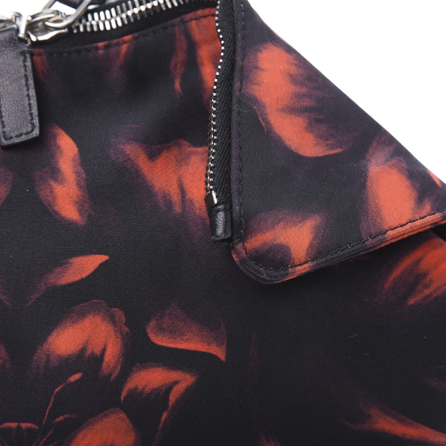 Alexander McQueen Silk Night Flowers De Manta Clutch Red Black 11 of 12