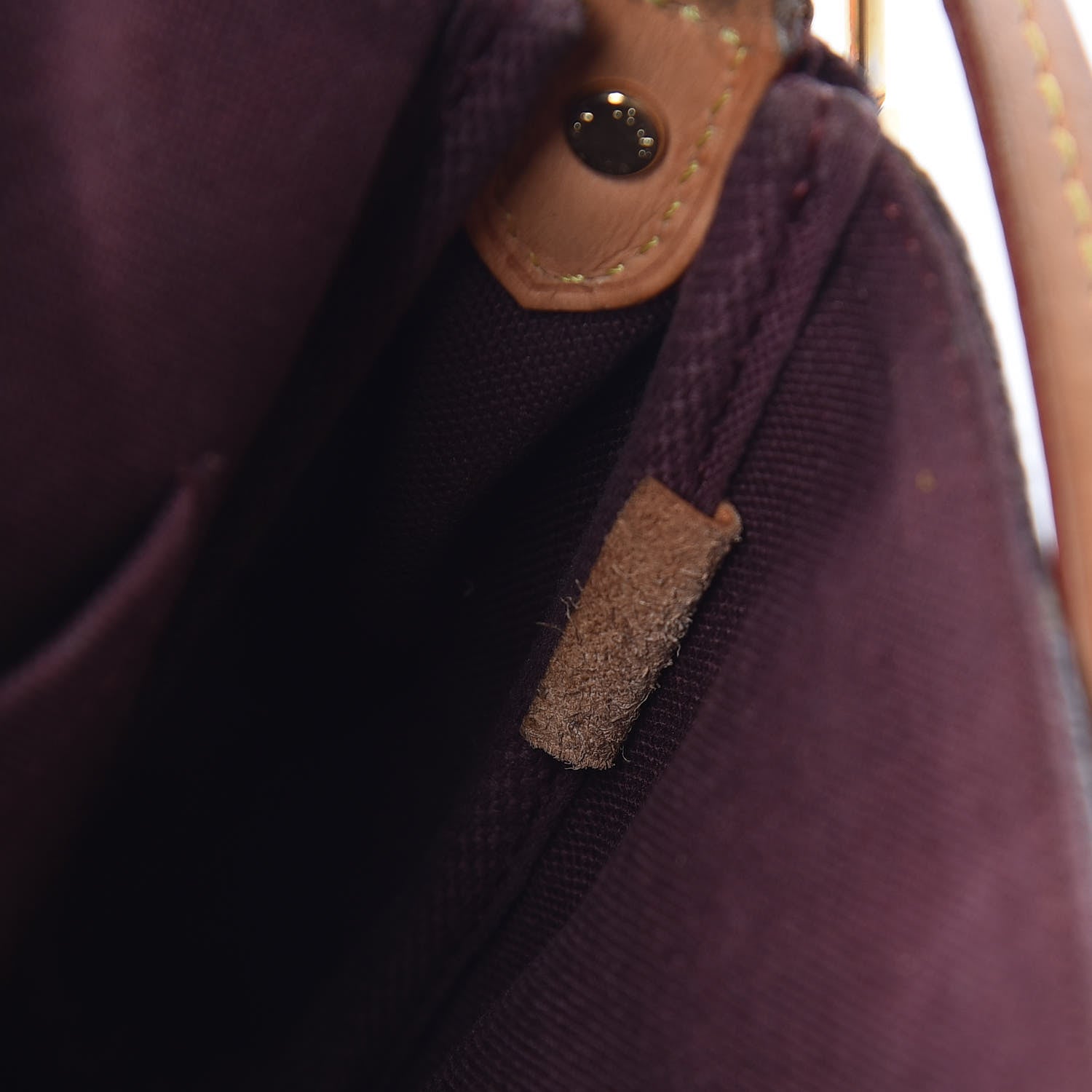 Louis Vuitton Monogram Favorite PM 8 of 14