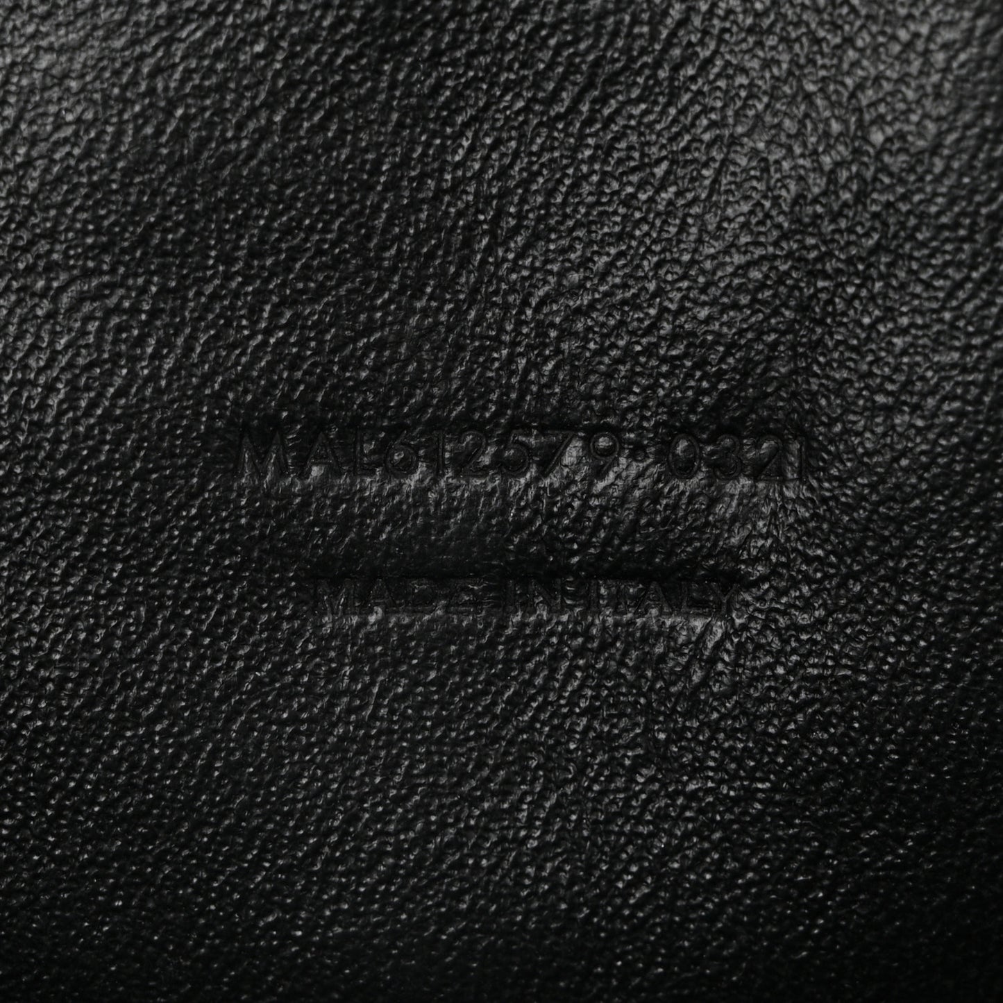 Grain De Poudre Matelasse Monochrome Monogram Mini Lou Camera Bag Black