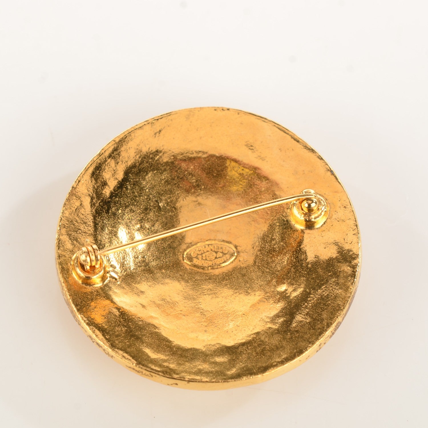 Chanel CC Brooch Gold 5 of 5