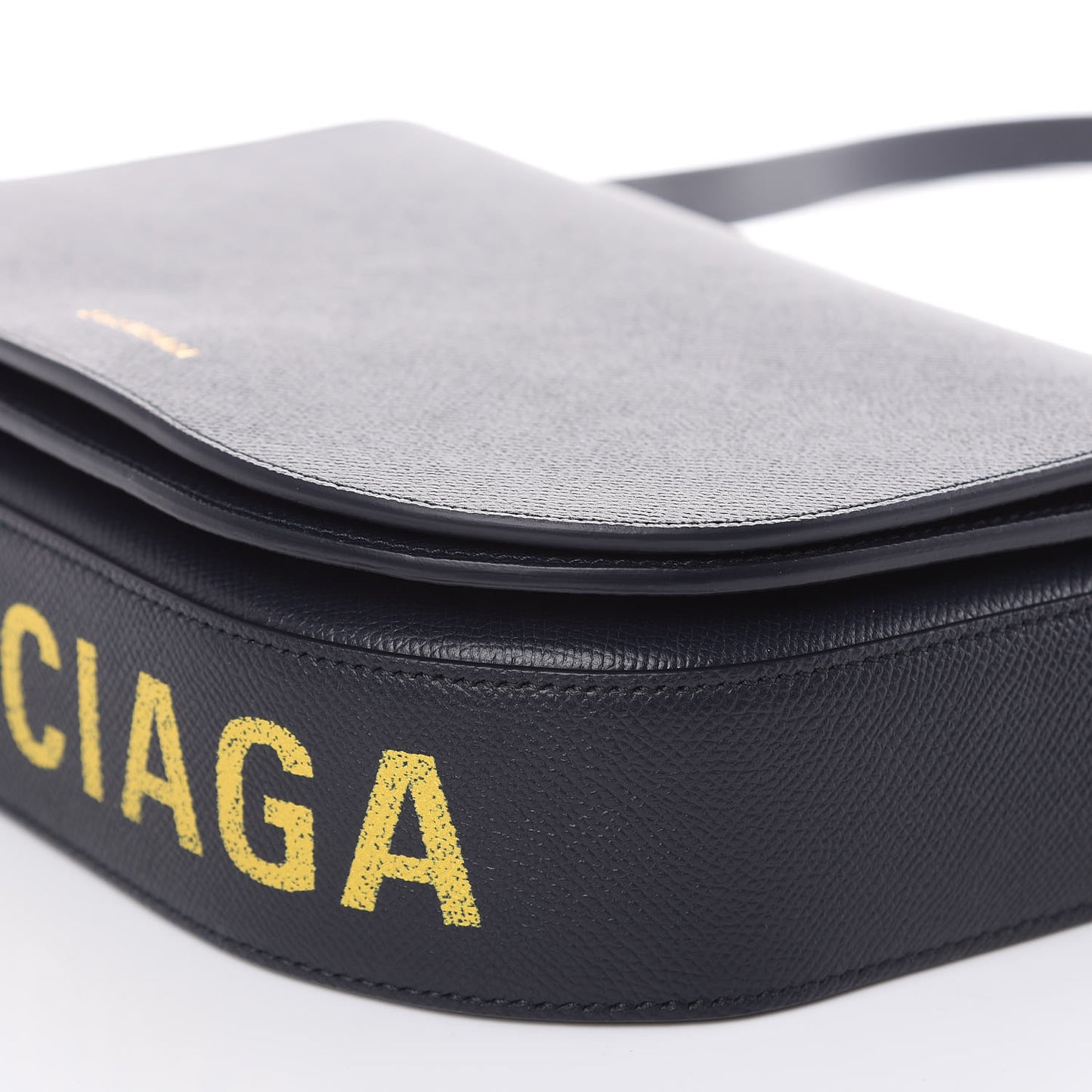 Signature Grained Calfskin Logo S Ville Day Bag Bleu Tempete Jaune