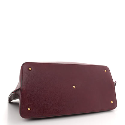 Valentino Garavani Grainy Calfskin Medium VLogo Escape Shopper Rubin 5 of 18