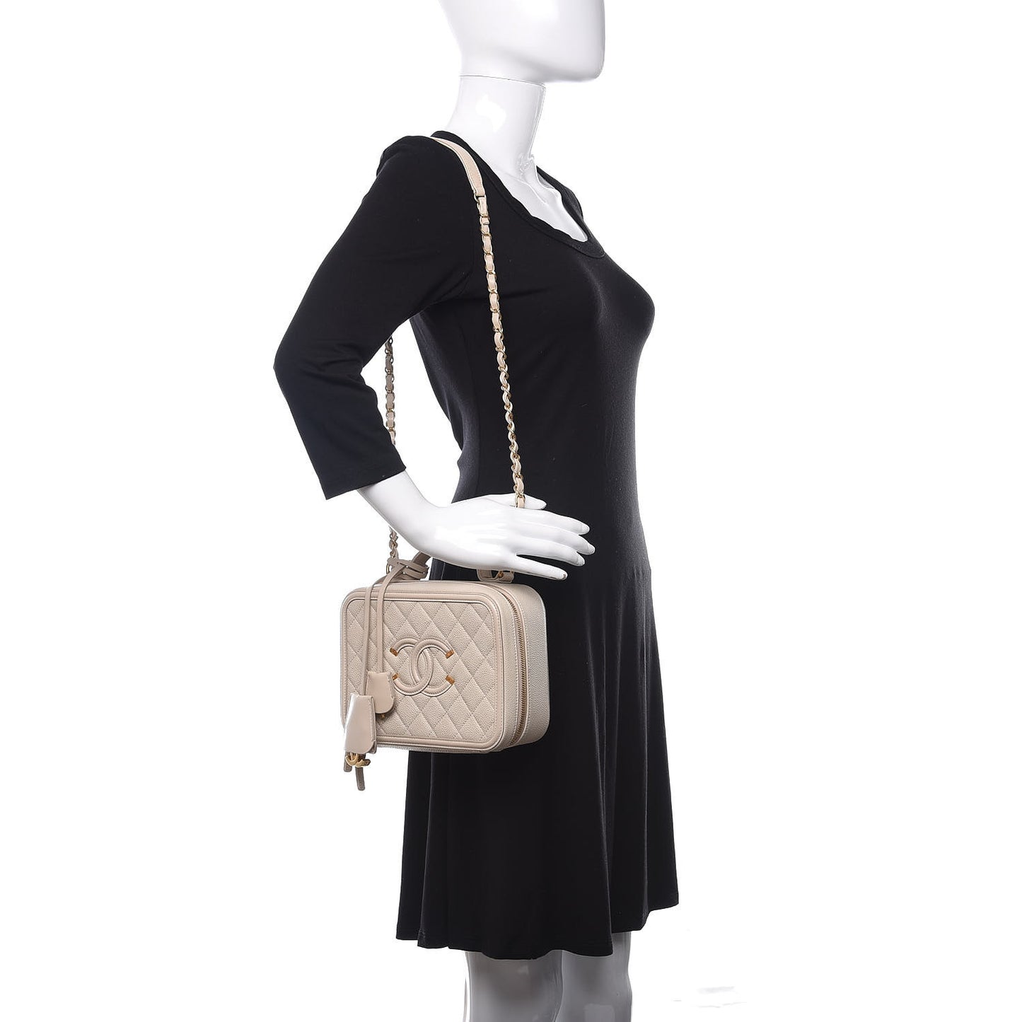Caviar Quilted Medium CC Filigree Vanity Case Light Beige