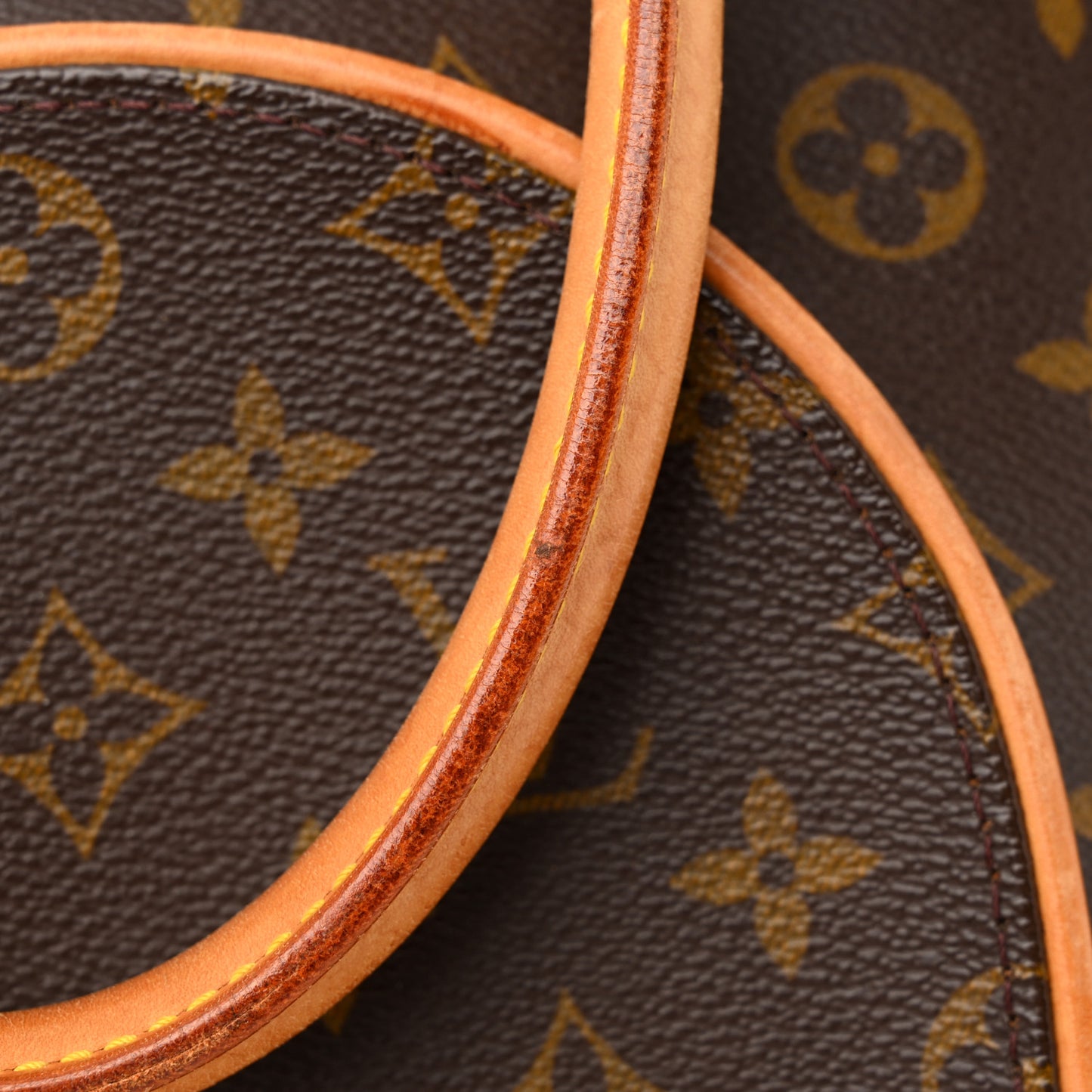Monogram Ellipse MM