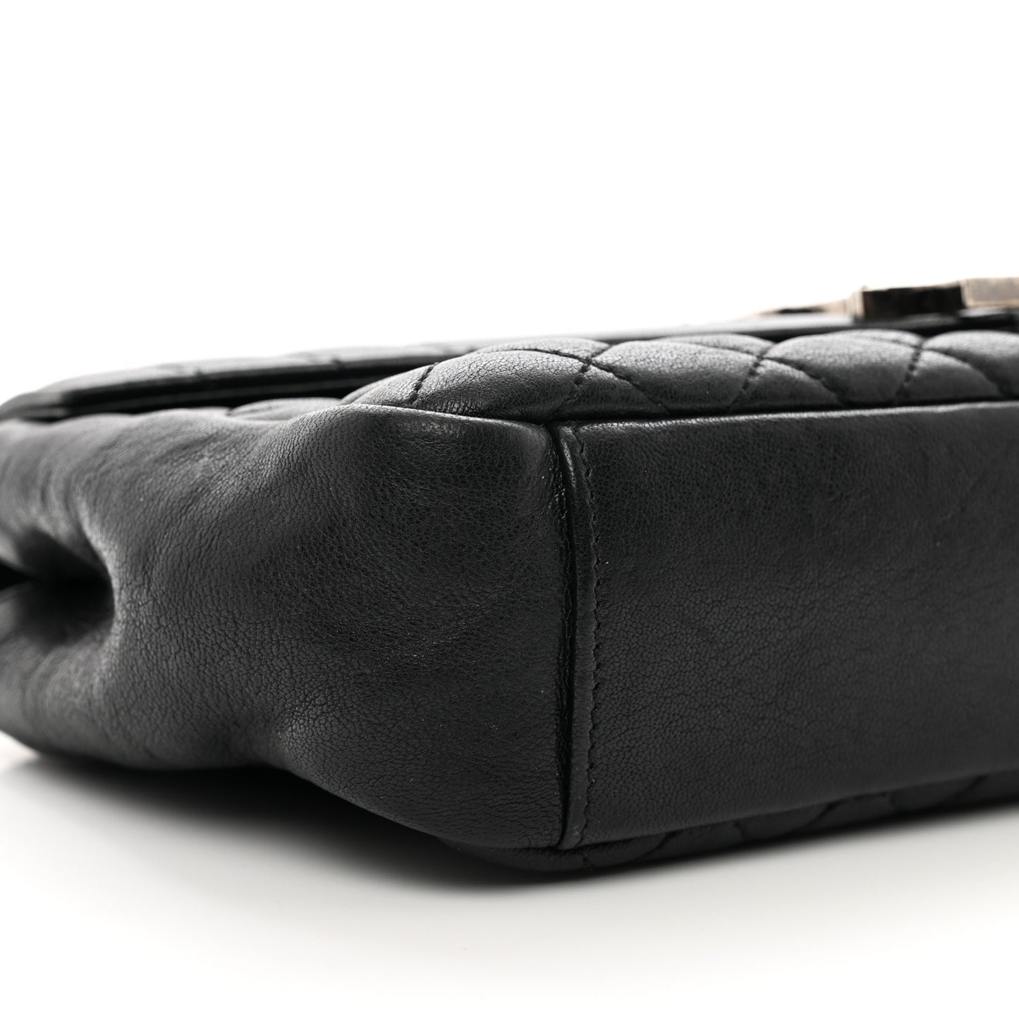 Sheepskin Tri-Quilt Monogram Medium College Bag Black