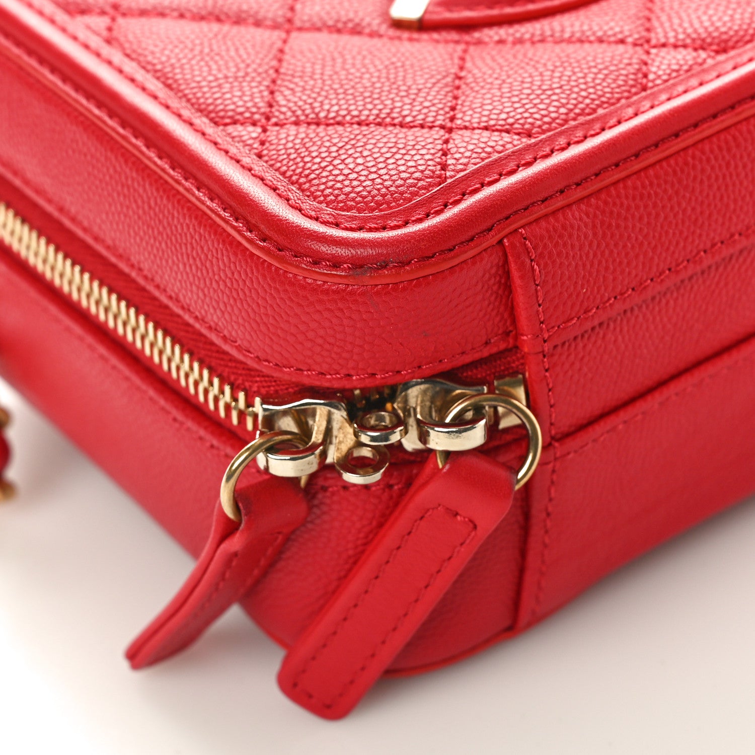 Chanel Caviar Quilted Small CC Filigree Vanity Case Red 9 of 10