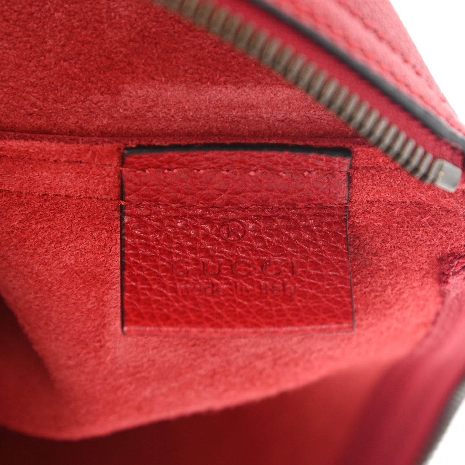 Gucci Pebbled Calfskin Medium Logo Portfolio Clutch Hibiscus Red 6 of 7