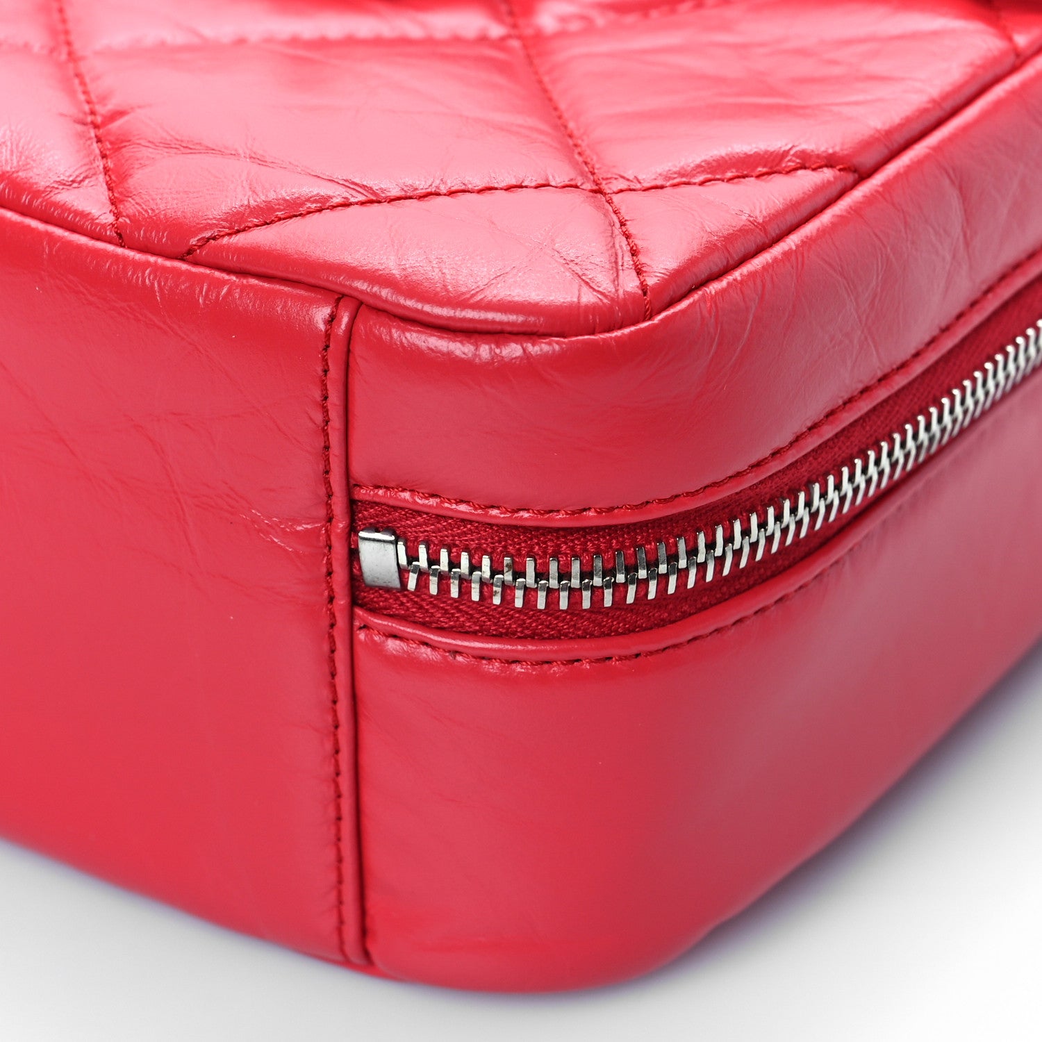 Chanel Aged Calfskin Quilted Top Handle Camera Case Red 8 of 9