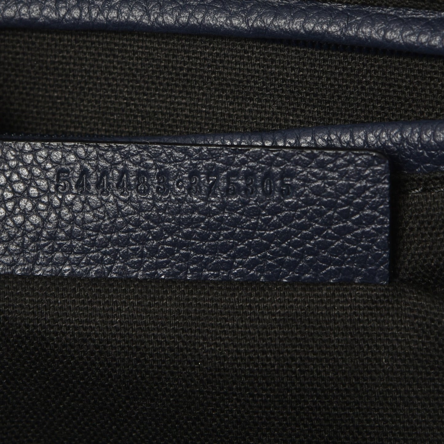Pebbled Calfskin Large Skull Padlock Zip Around Tote Navy