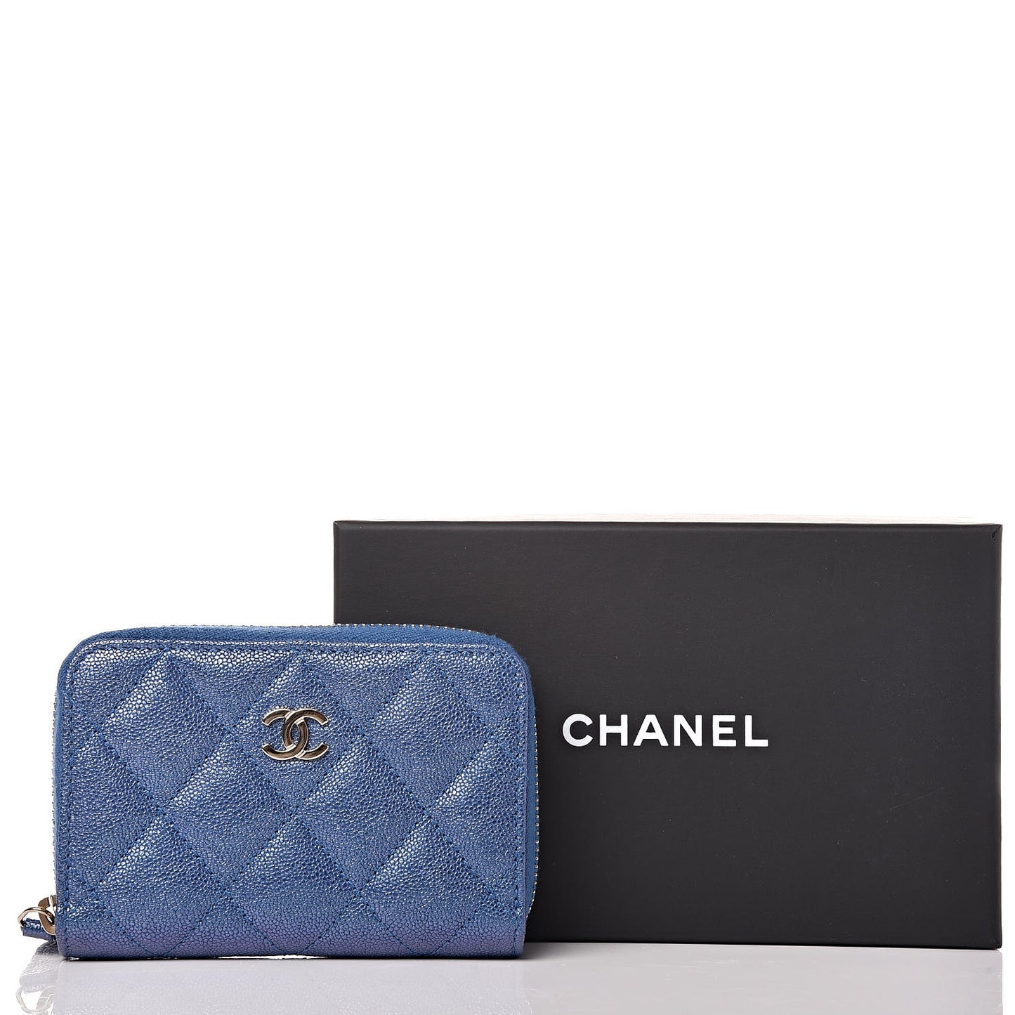 Iridescent Caviar Quilted Zip Coin Purse Blue