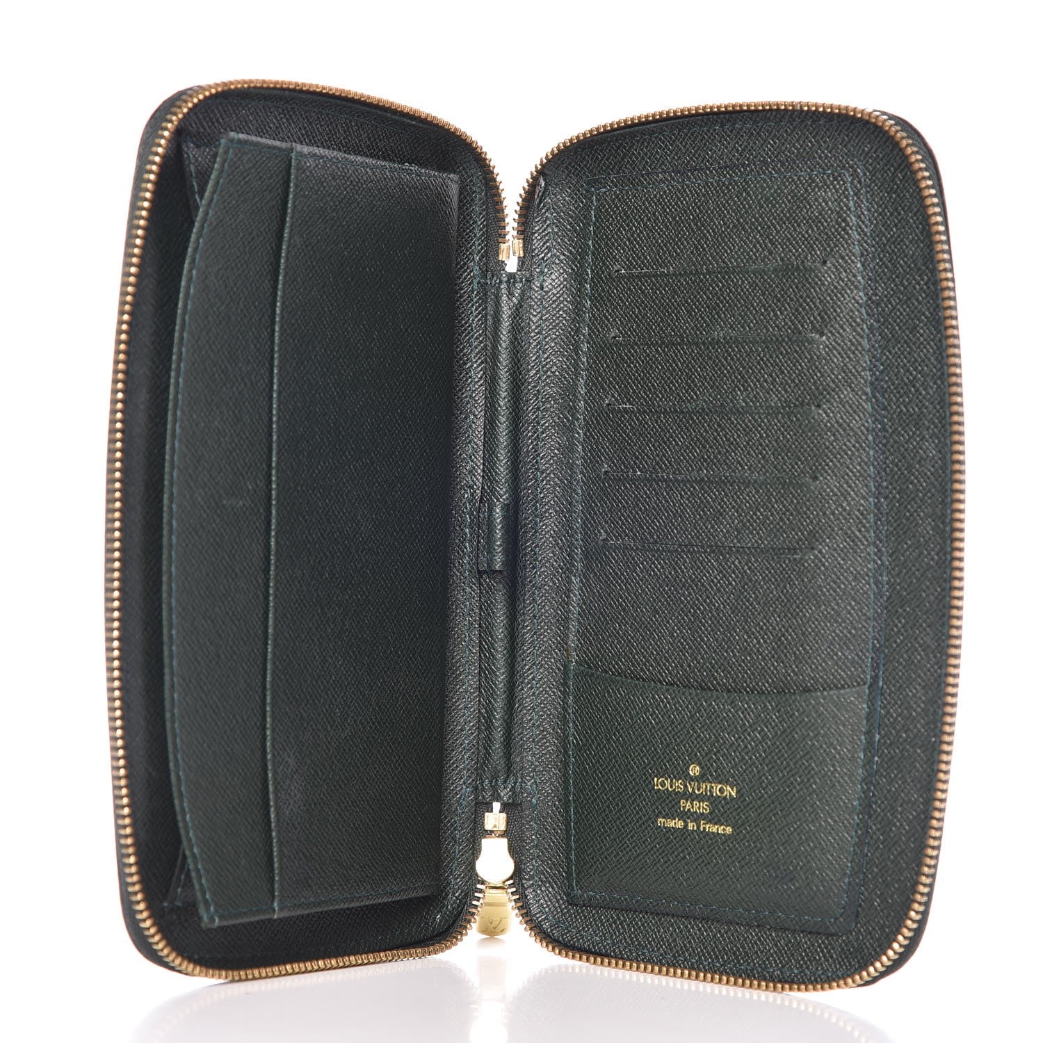 Louis Vuitton Taiga Atoll Travel Organizer Epicea 5 of 7
