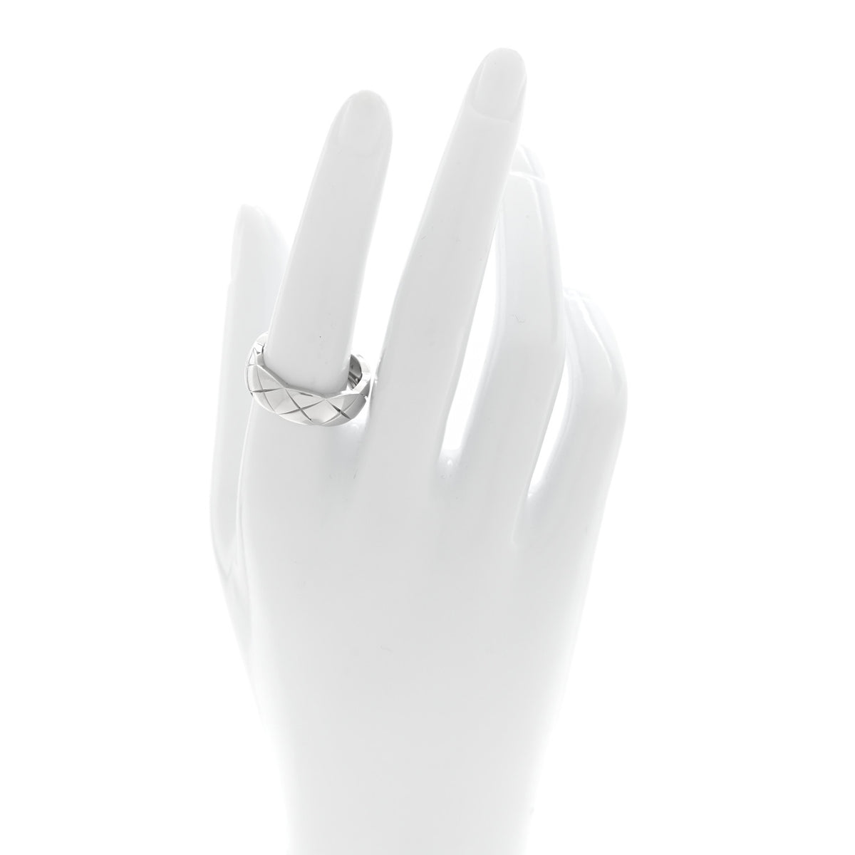 18K White Gold Small Coco Crush Ring 57 8