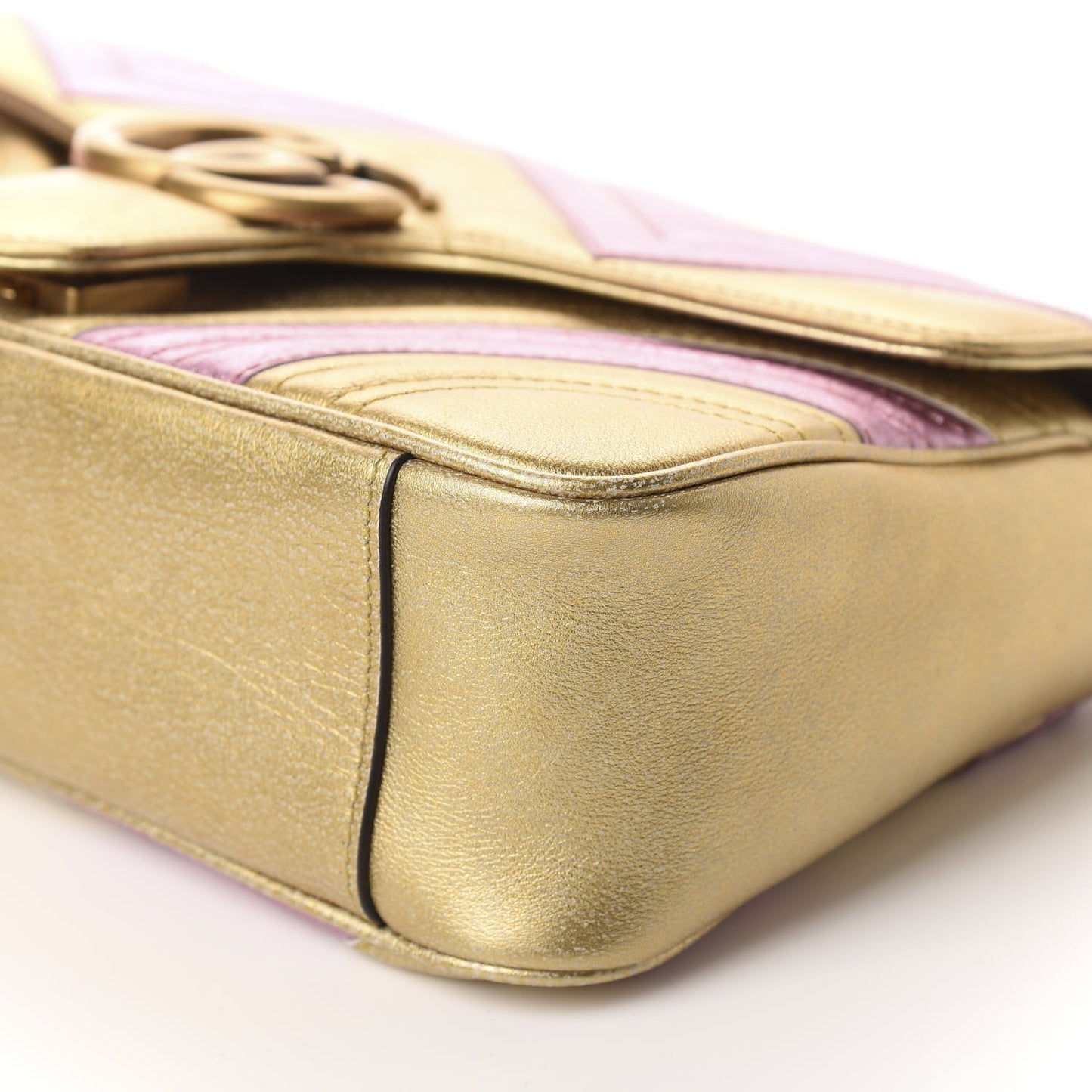 Metallic Calfskin Matelasse Small GG Marmont Shoulder Bag Gold Pink