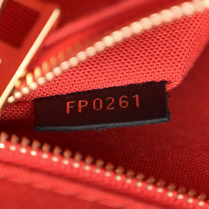 Louis Vuitton Reverse Monogram Giant Onthego MM 7 of 13