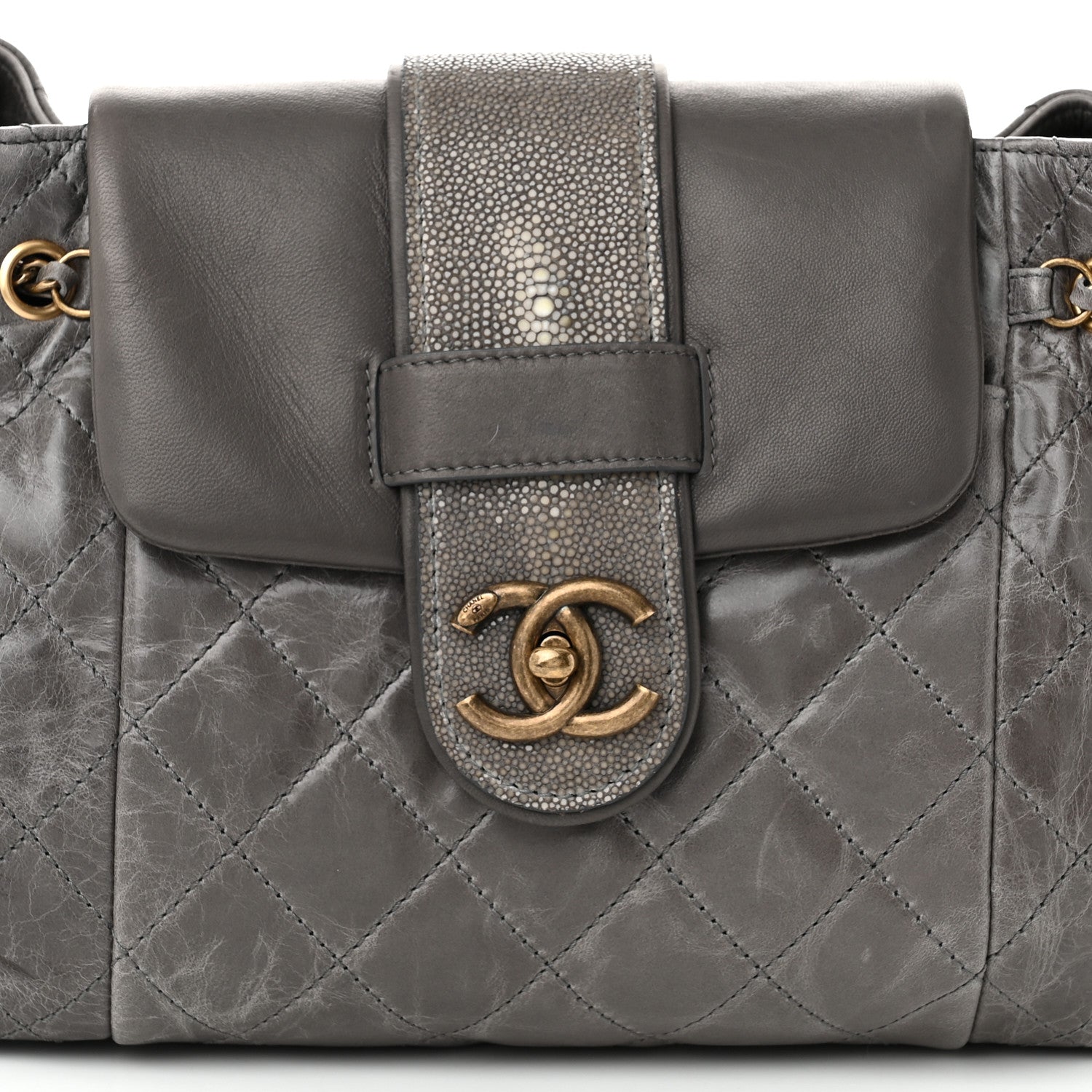 Chanel Glazed Calfskin Stingray Bindi CC Accordion Tote Grey 8 of 10