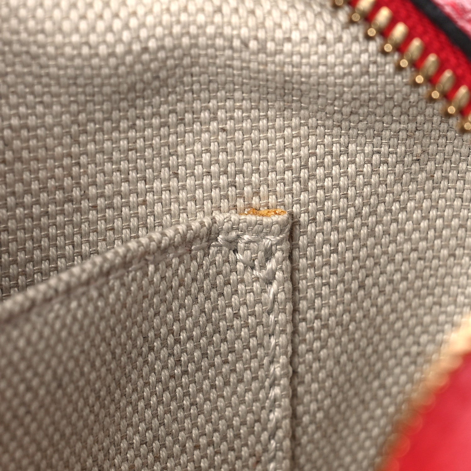 Gucci Pebbled Calfskin Small Soho Disco Bag Tabasco Red 8 of 12