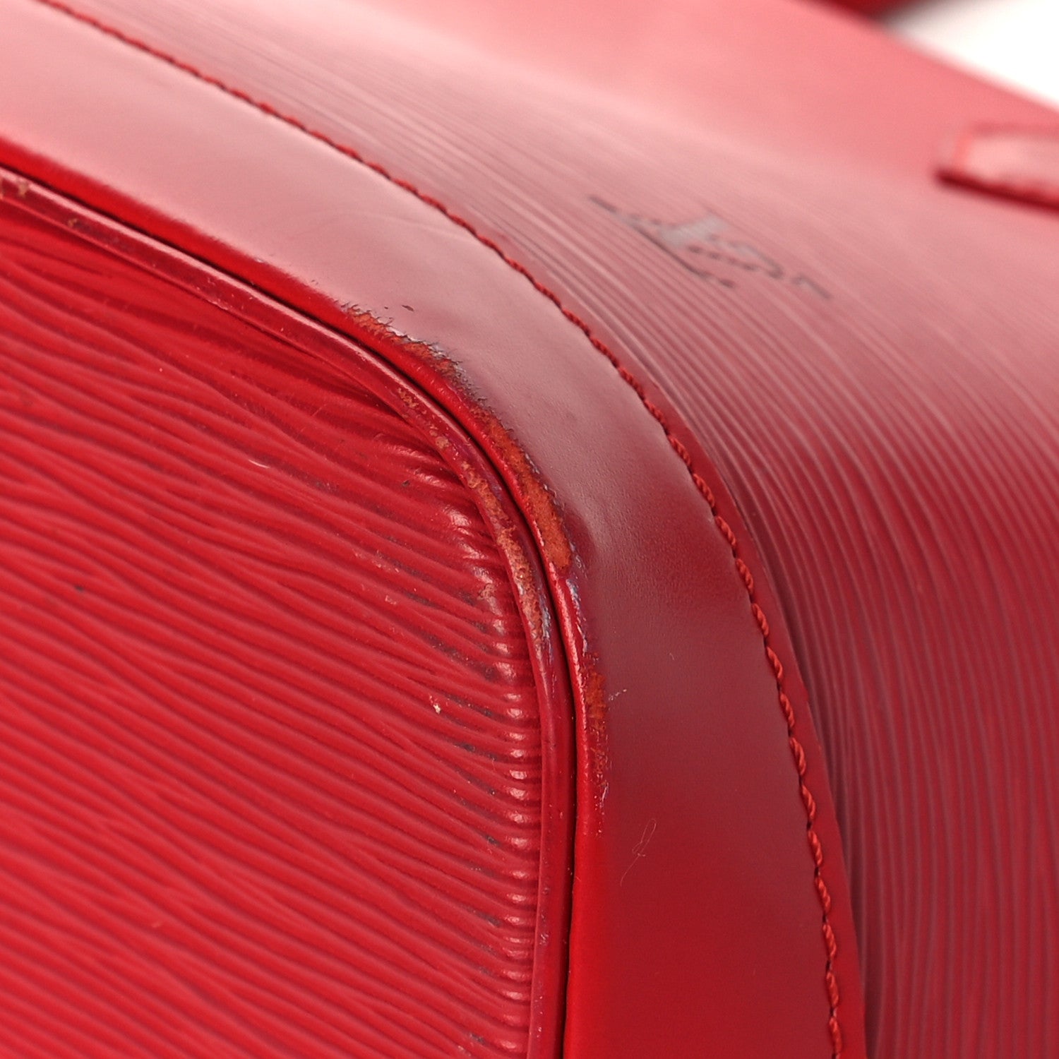 Louis Vuitton Epi Alma PM Castillan Red 9 of 17