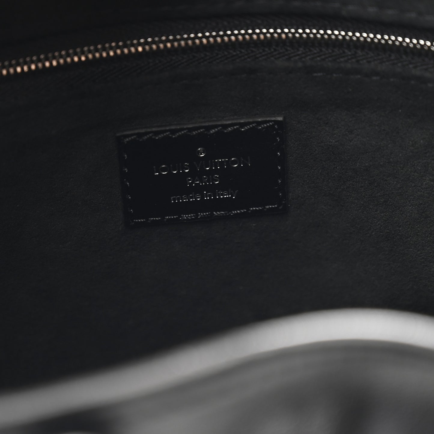 Lambskin CarryAll Cargo Vibe PM Black