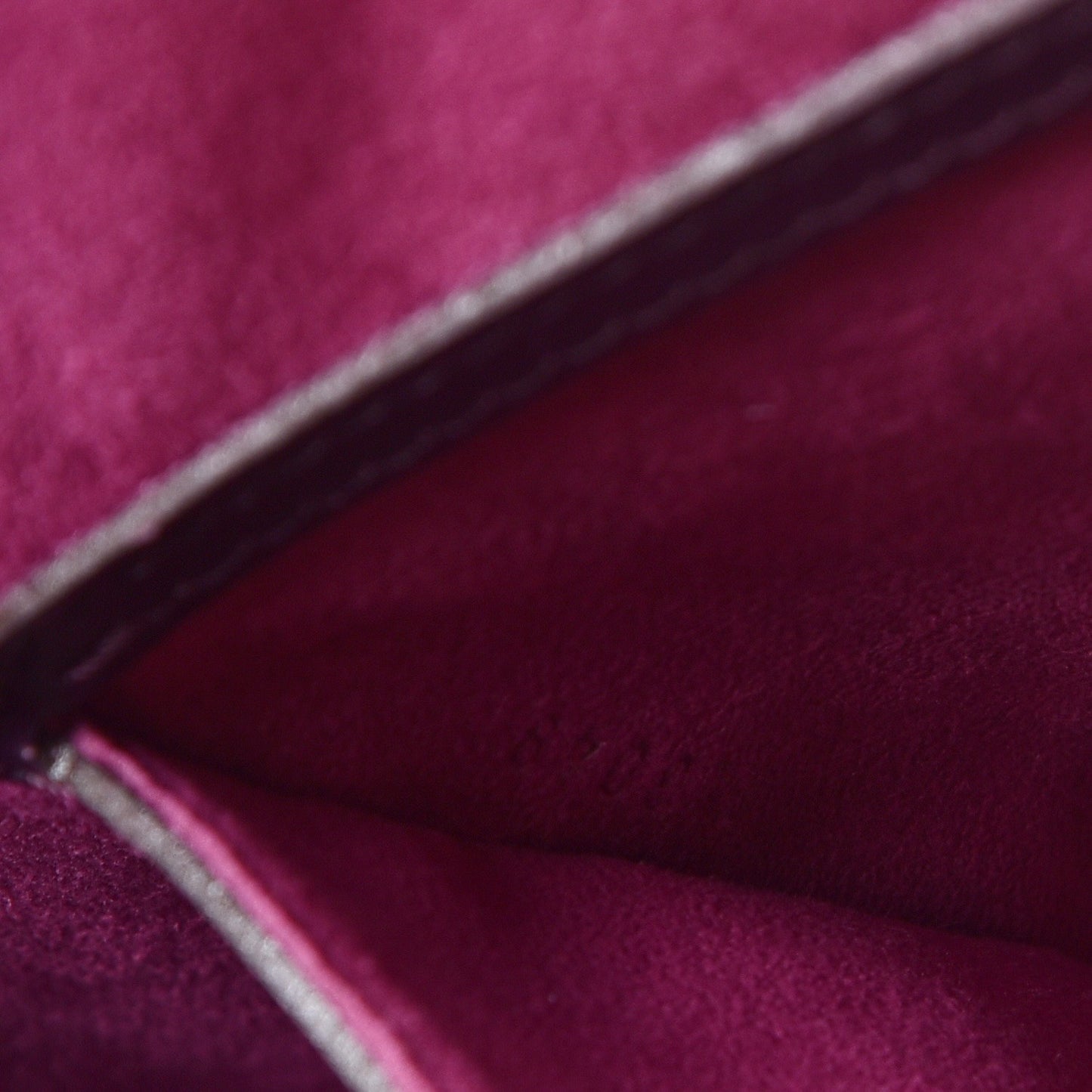 Epi Alma PM Cassis