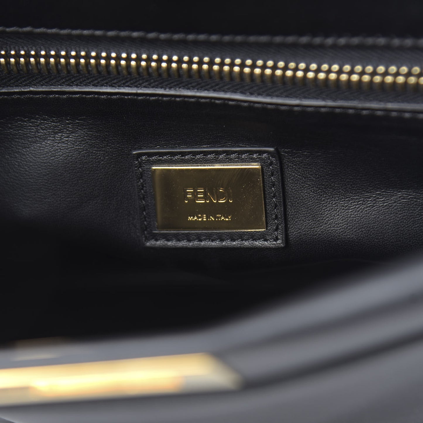 Vitello Morgan Shiny Nappa Medium Peekaboo Iconic Satchel Black