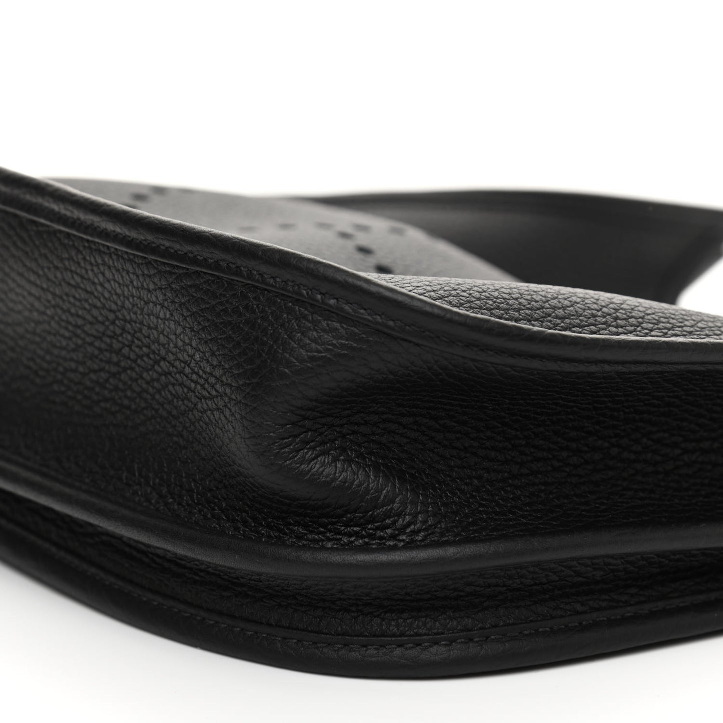Taurillon Clemence Evelyne III PM Black